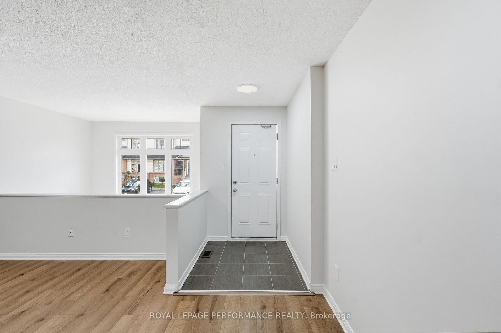 Property Photo:  322 Galston Private  ON K1W 0G3 