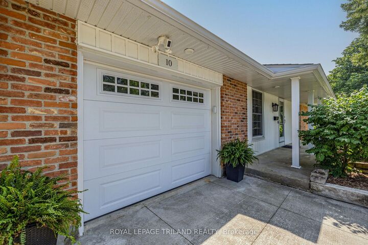 Property Photo:  10 Plymouth Avenue  ON N6H 3S9 