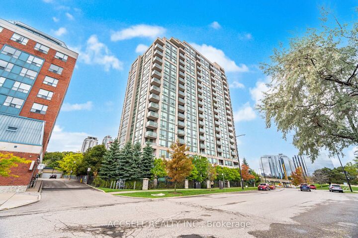 Property Photo: 68 Grangeway Avenue 1015 ON M1H 0A1