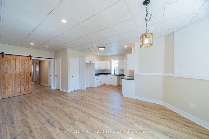 Property Photo:  27775 Kerwood Road  ON N0M 2B0 