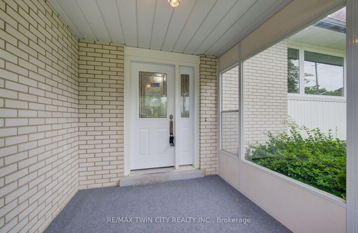 Property Photo:  75 Balmoral Drive  ON N1E 3N7 
