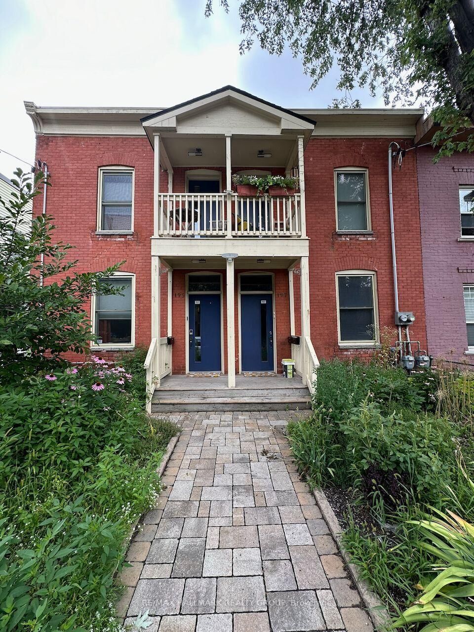 Property Photo: 197 Cathcart Street A ON K1N 5C1