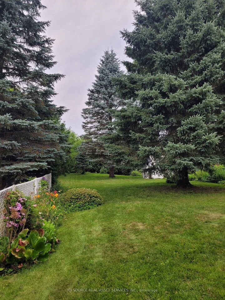 Property Photo:  488 George Street W  ON N0G 1R0 