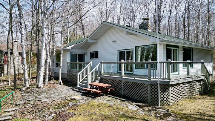 Property Photo: 294 Tammy's Cove Road ON N0H 1W0
