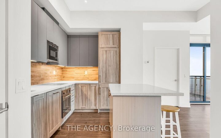 Property Photo:  2908 Highway 7 N/A 3707  ON L4K 0K5 