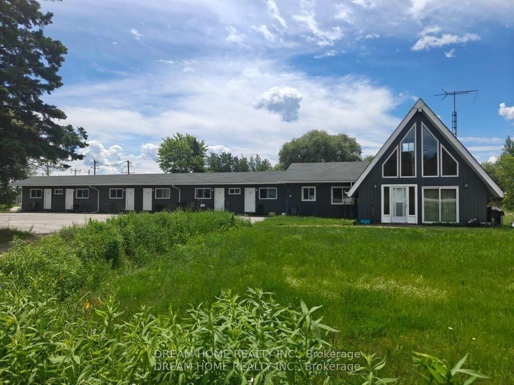 Property Photo:  11702 Highway 17 Highway #3  ON P0H 1G0 