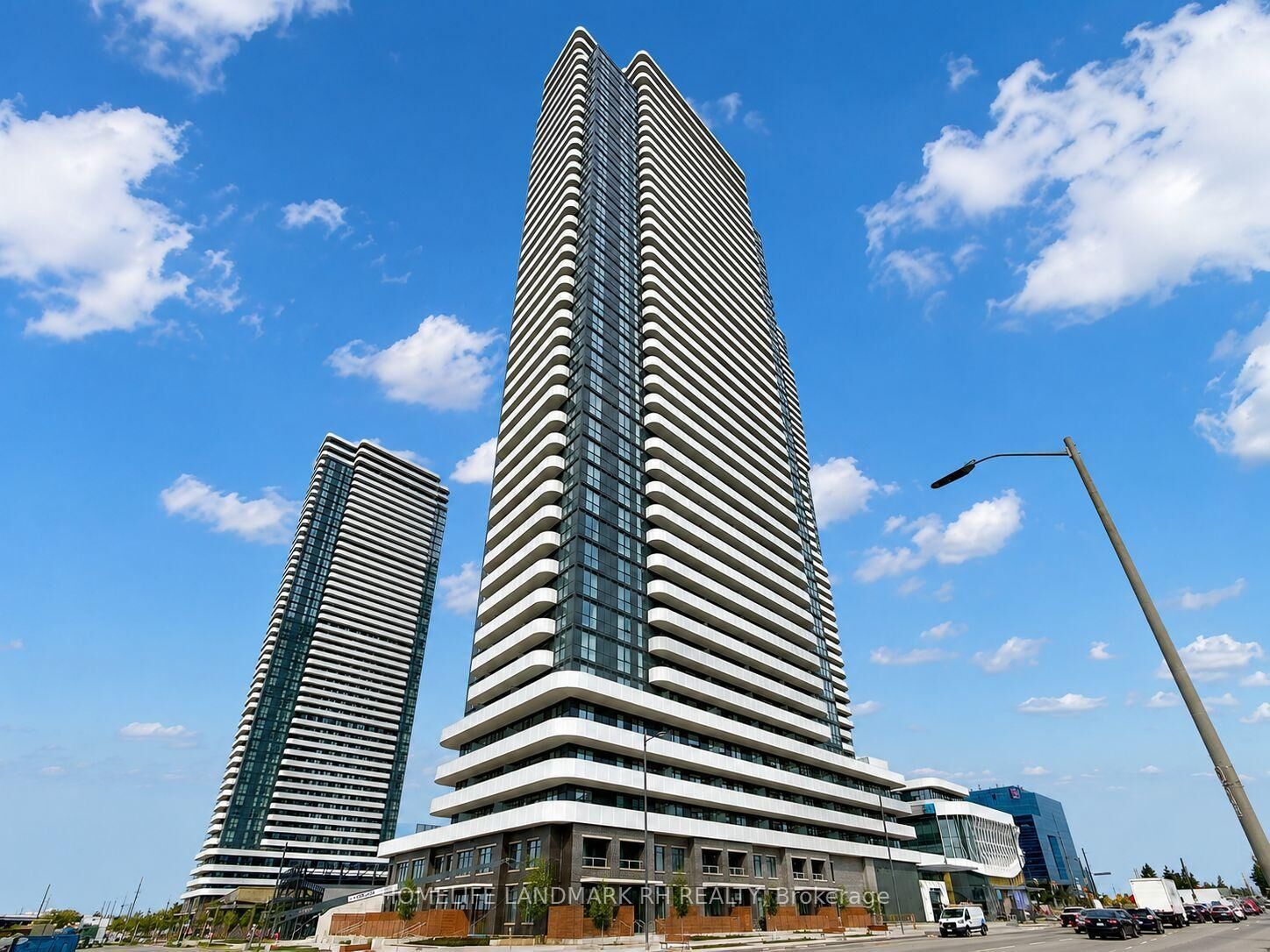 Property Photo: 28 Interchange Way 4110 ON L4K 0P8