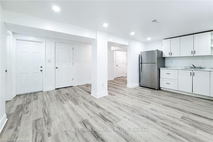 Property Photo: 265 West 19th Street ON L9C 4J3