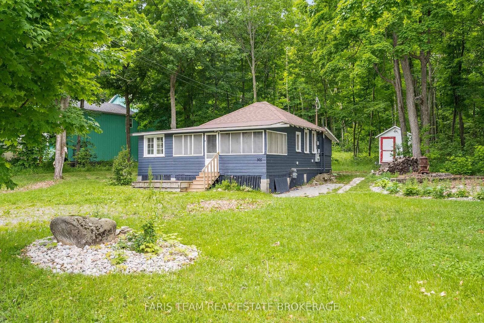 Property Photo: 365 Robins Point Road ON L0K 2A0