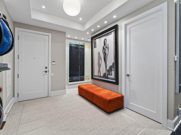 Property Photo:  50 Charles Street E 5501  ON M4Y 0C3 
