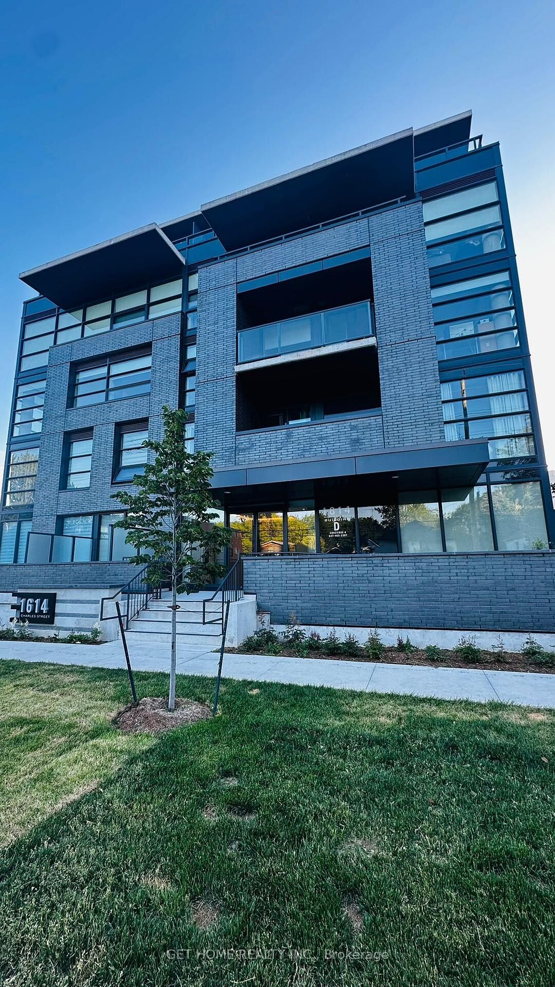 Property Photo: 1614 Charles Street 153 D ON L1N 0P4