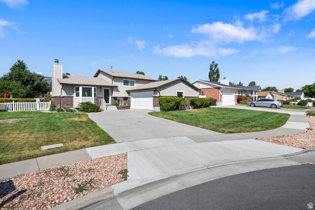 Property Photo: 5386 S Clover Meadow Dr UT 84123