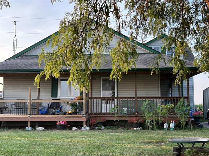 Property Photo: 3100 Lakeshore Rd 303 ON N0R 1N0