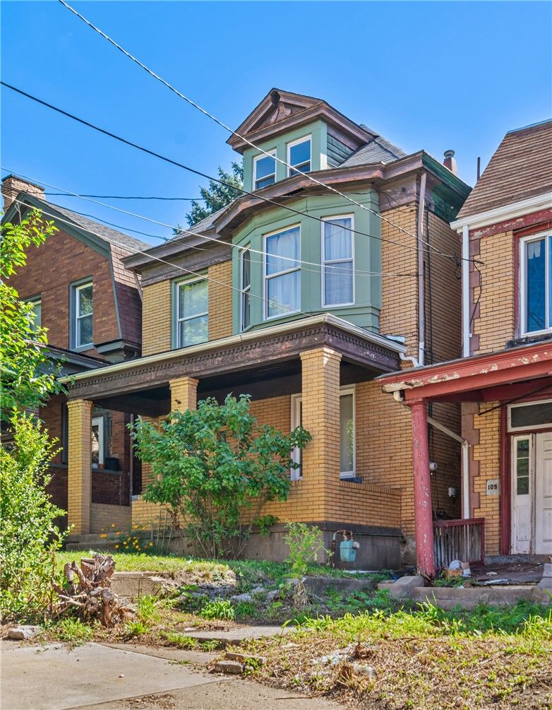 Property Photo: 107 Craighead St PA 15211