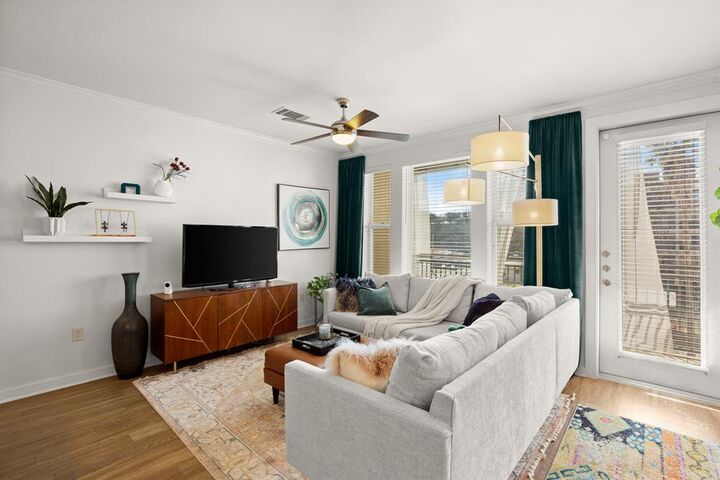 Property Photo:  1900 Barton Springs Road 3038  TX 78704 