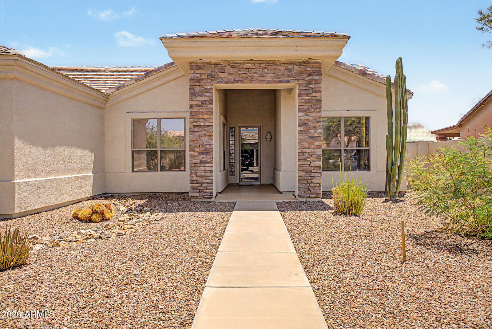 Property Photo: 1232 E Melrose Loop AZ 85122