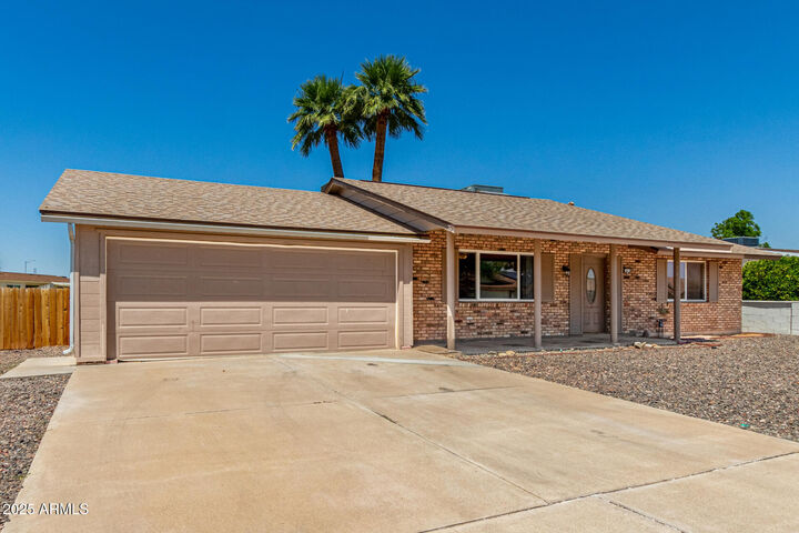Property Photo:  10216 N 110th Avenue  AZ 85351 