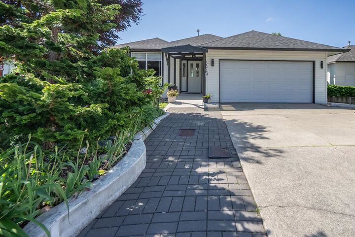 33764 Blueberry Drive — photo 1