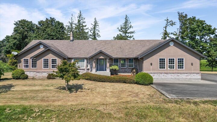 Property Photo: 47083 Bell Road BC V2P 6H5