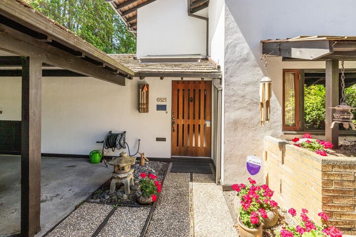 Property Photo: 6821 Laurel Street BC V6P 3T6