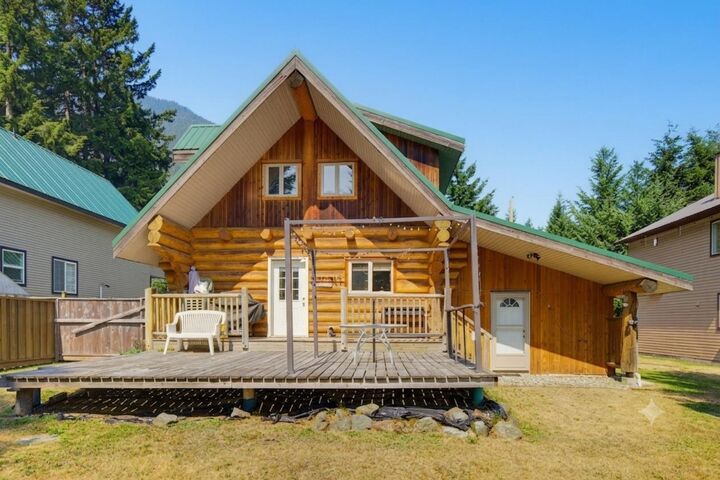 Property Photo: 71788 Meadow Road BC V0X 1L5