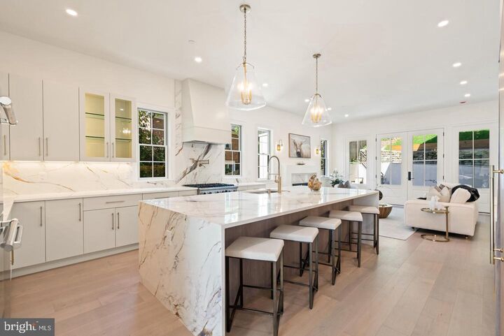 Property Photo:  5631 Macarthur Boulevard NW  DC 20016 