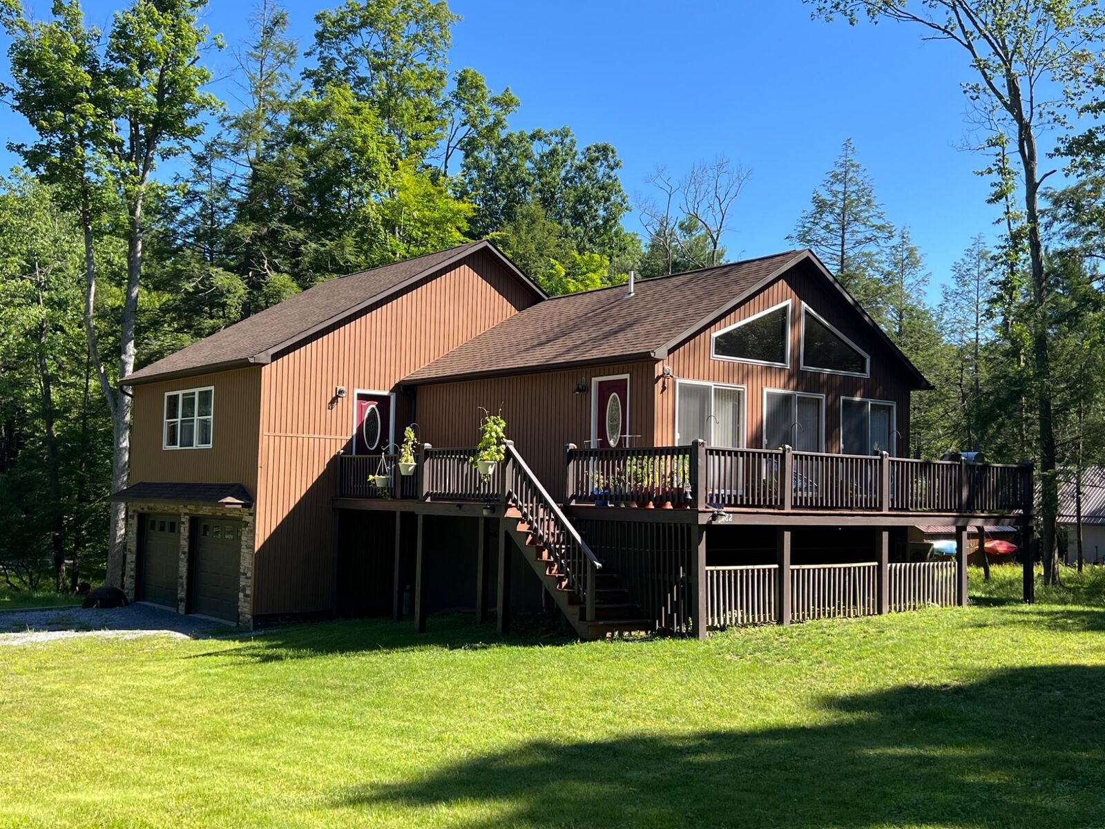 Property Photo:  482 Red Oak  PA 16640 