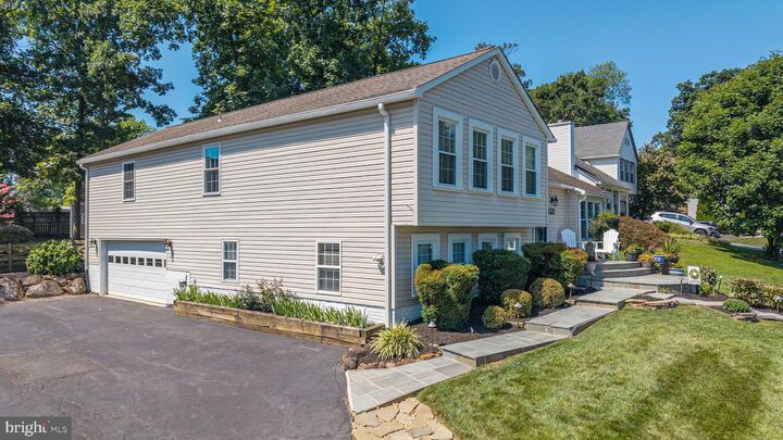 Property Photo:  15203 Philip Lee Road  VA 20151 