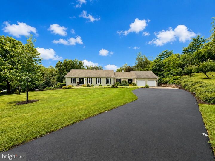 Property Photo: 105 Derby Court WV 25403