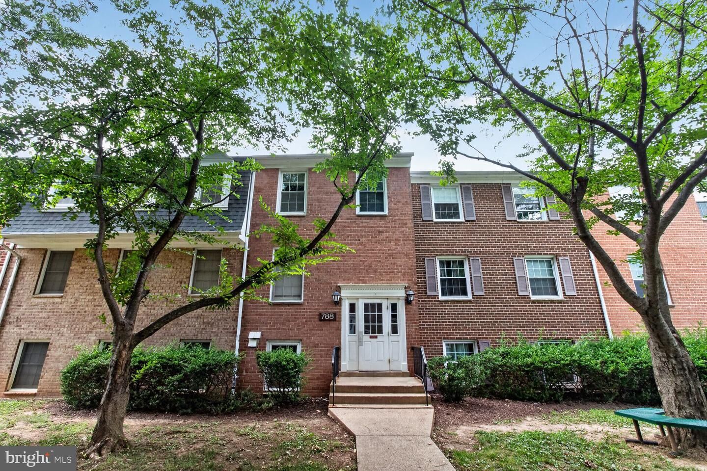 Property Photo:  788 Quince Orchard Boulevard 201  MD 20878 