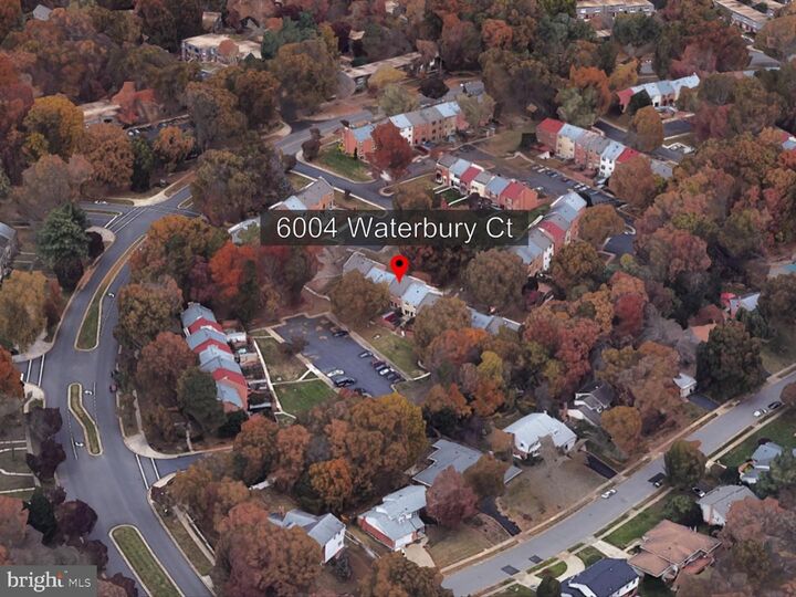 Property Photo: 6004 Waterbury Court VA 22152