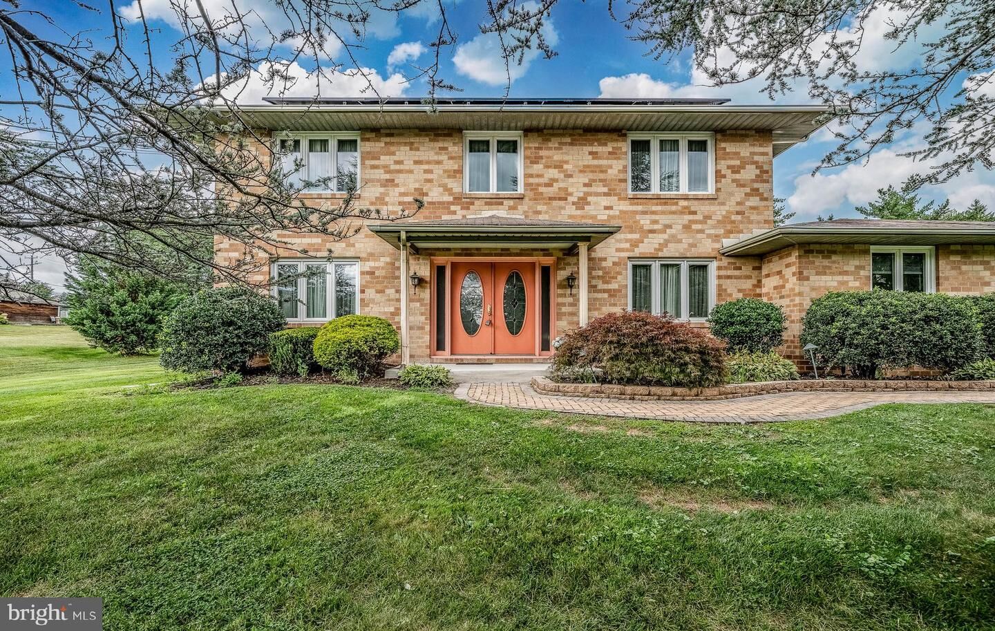 Property Photo:  1381 Sumneytown Pike  PA 19446 