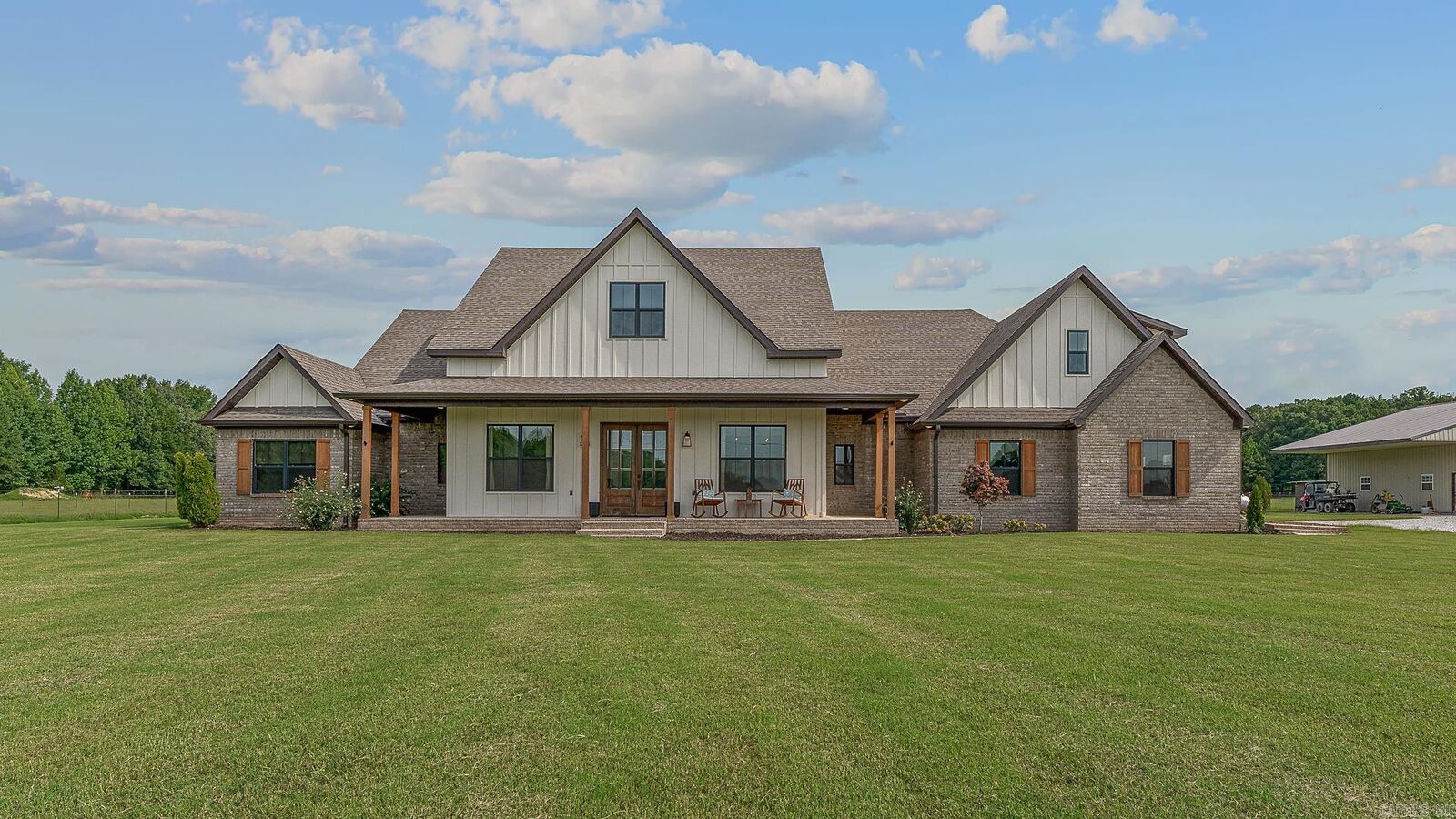 Property Photo: 4905 Fairview Drive AR 72450