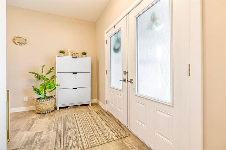 Property Photo:  39 Bramblewood Court  MB R3Y 0T1 