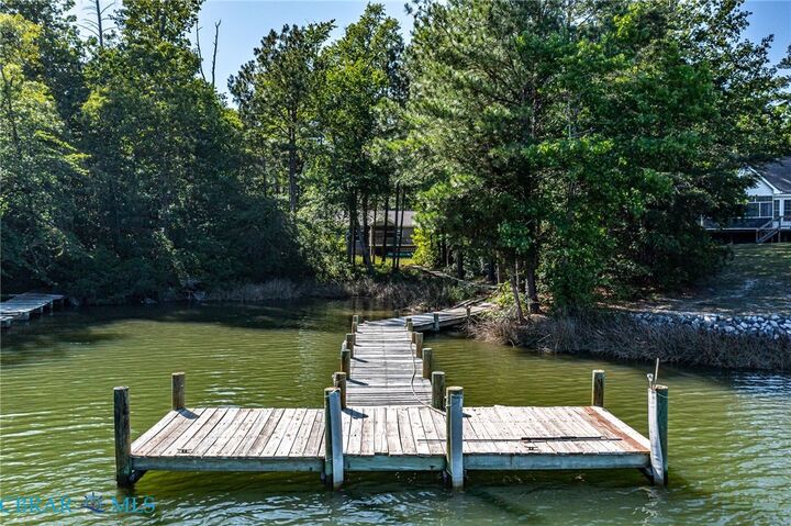 Property Photo:  670 S Southgate Drive  VA 22473 