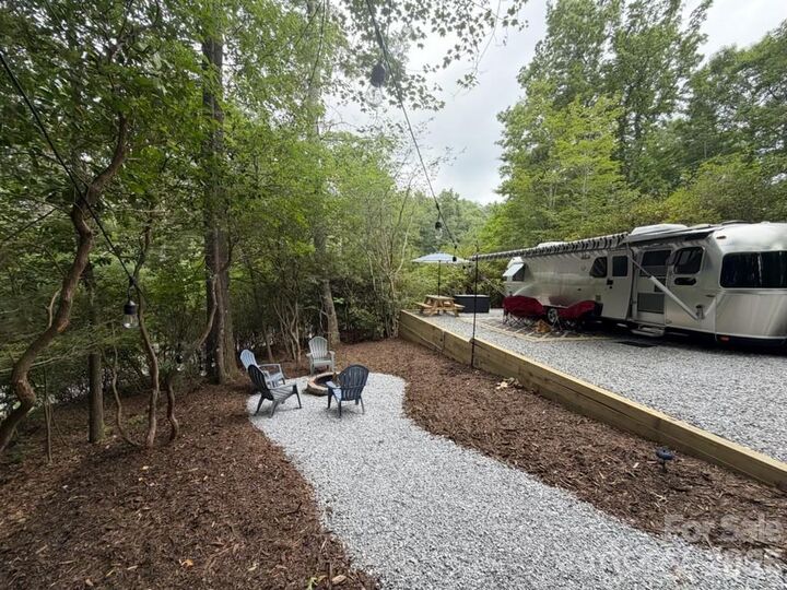 Property Photo:  185 Elderberry Loop 61  NC 28657 