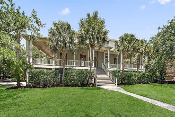 Property Photo:  2850 Ion Avenue  SC 29482 
