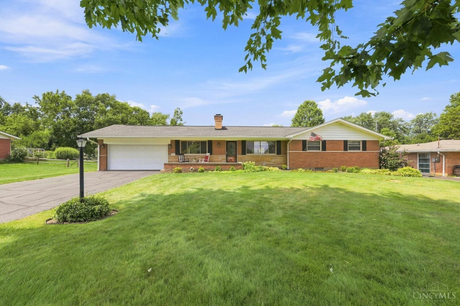 Property Photo: 4631 Elmont Drive OH 45245