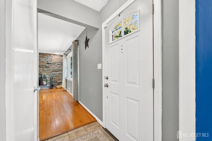 Property Photo:  29 Lynn Avenue  NJ 08846 