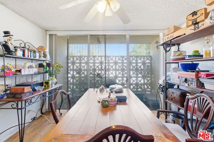 Property Photo: 519 N Exton Ave CA 90302