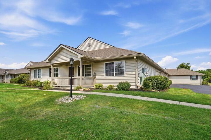 Property Photo: 4359 Seahorse Lane OH 43125