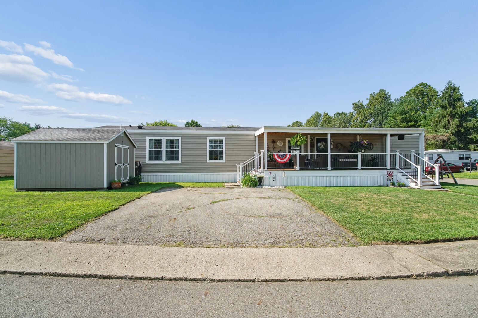 Property Photo: 2445 Columbus-Lancaster NW Road OH 43130