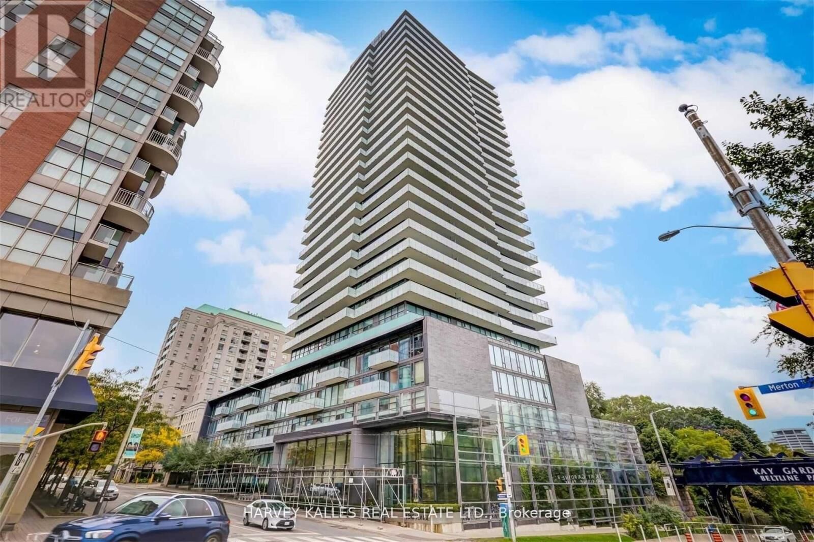 Property Photo: 1815 Yonge Street 2502 ON M4T 2A4