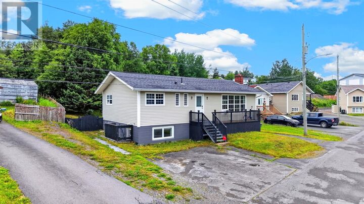 27 Valley Road — photo 1