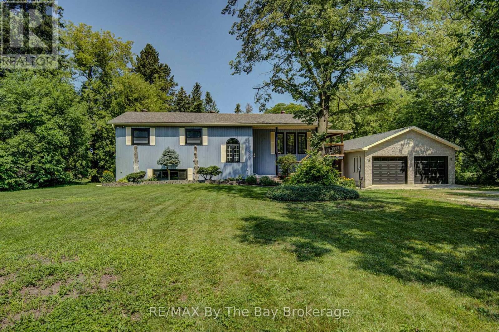 Property Photo:  258 Sunnidale Street  ON L0M 1S0 
