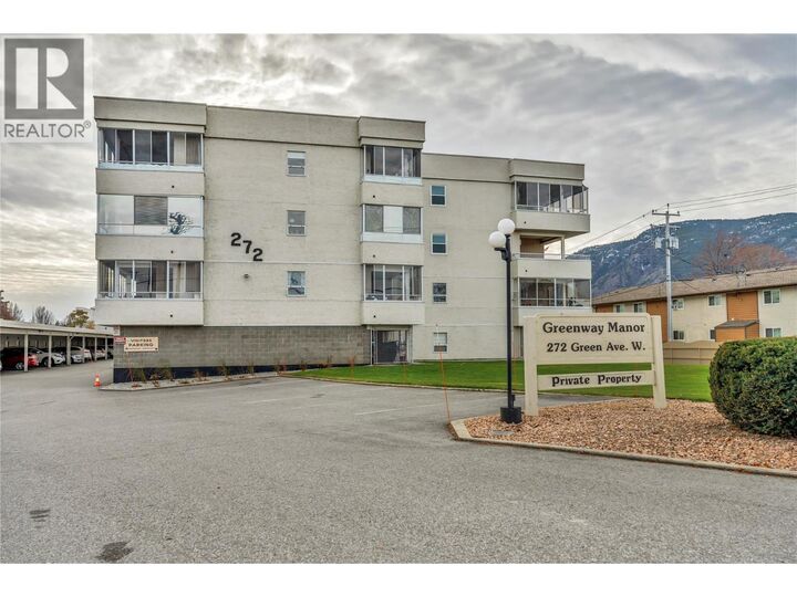 272 Green Avenue West 402 — photo 1