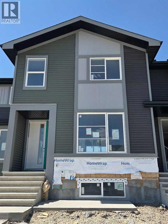 Property Photo: 195 Lanark Gate Southeast AB T4A 3R7