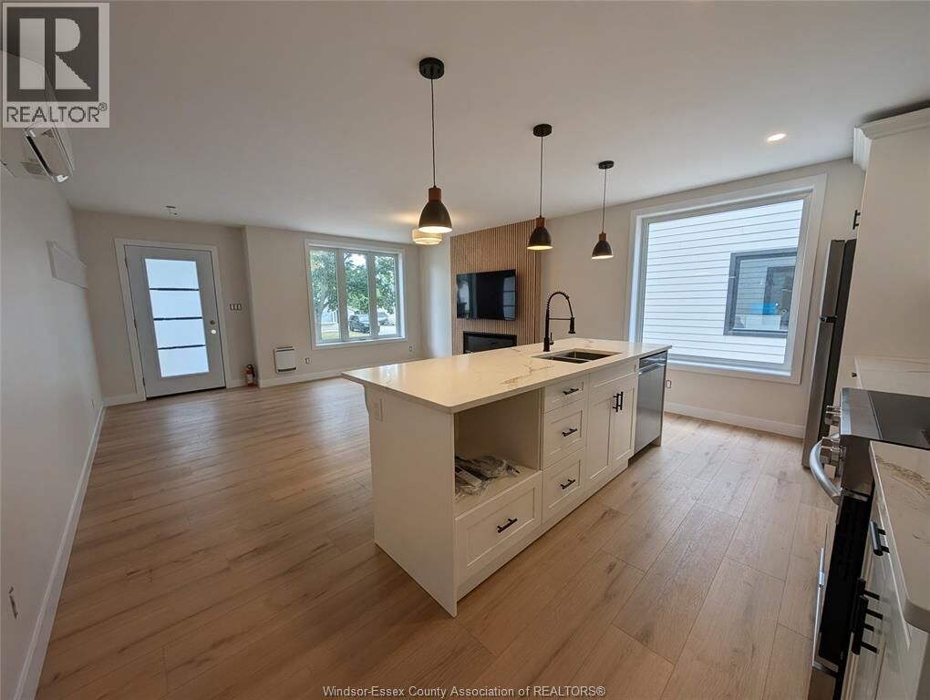 Property Photo: 1711 Ford Boulevard 2 ON N8T 2C9
