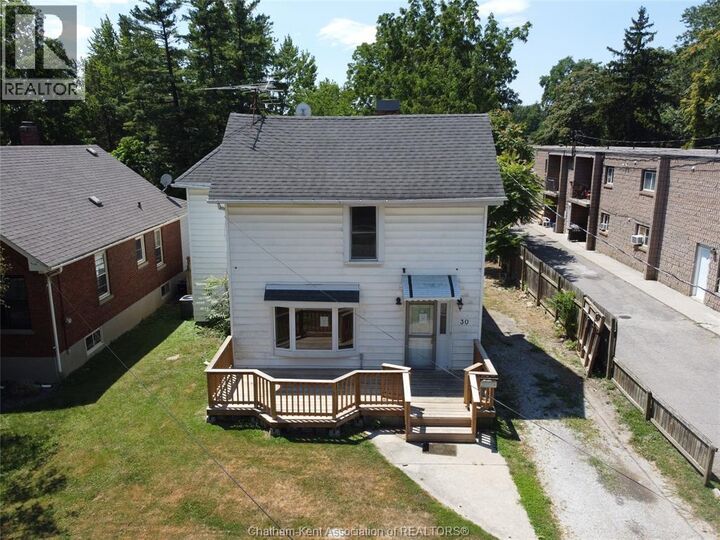 Property Photo:  30 Delaware Avenue  ON N7L 2W2 
