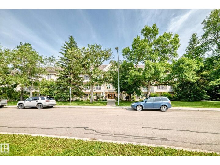 Property Photo: #308 11650 79 Avenue NW NW AB T6G 0P7
